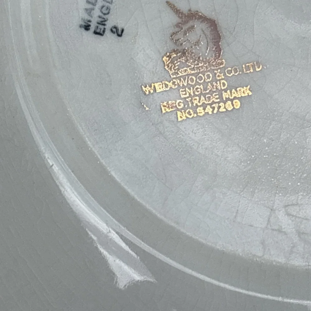 Wedgwood plates ww4